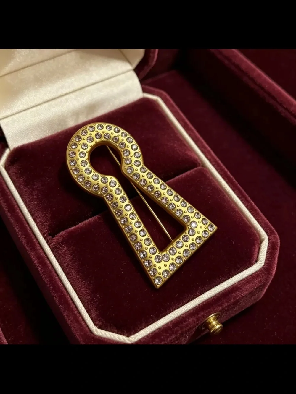 Gold Crystal Keyhole Brooch - Women Jewelry